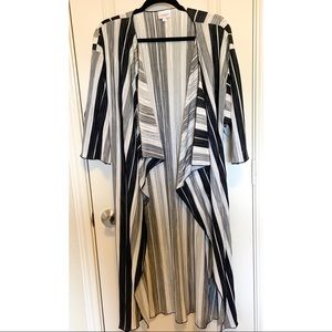 LuLaRoe Formal Shirley Kimono